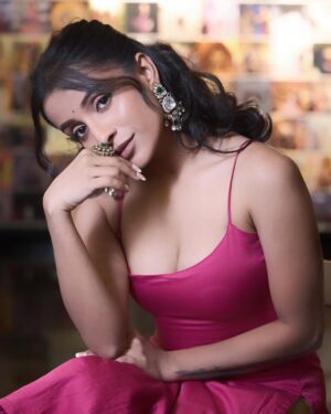 Sindhuja Hari Instagram - Shot by @dinesh_baburaj 
Mua @umamakeoverartistry 
Styled by @harshikaa.04 
Jewels @fineshinejewels 
Space @_thestudiospace_