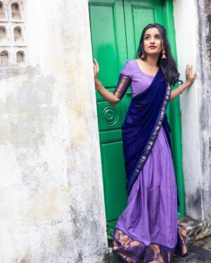 Sindhuja Hari Instagram - 🪷🪻

Beautiful half saree from @chettinad_sarees 
Shot by @raghul_raghupathy 
Retouch @retouch_by_gokul 
Mua @glambyramya