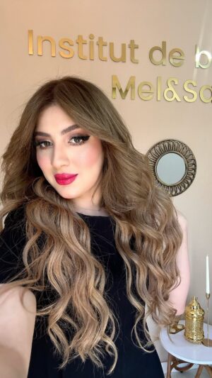 Souhila Ben Lachhab Instagram - Newlook with the best ever @meletsab & @fati_hair_extension 

شكرا على اللوك الرائع والله خليتوني نطلع من ساهو لقديمة الى انسانه جديدة love youuu❤️💕

#souhilabenlachhab #algeria #newlook #makeup #tunis #saoudiarabia🇸🇦 #egypt #الجزائر #مصر #السعودية #تونس