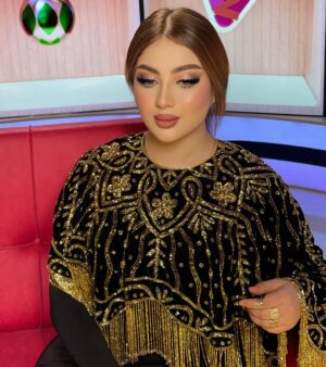 Souhila Ben Lachhab Instagram - مساؤوووو 💕
وش رايكم في حلقة اليوم @elwataniatv 

@kayas_collection1 💕

@mkp_sister_goals 💕

@salon_beautedujour 💕

@diamond__luxury__ 💕

#souhilabenlachhab #algeria #ramadan #سهيلة_بن_لشهب #الجزائر #رمضان