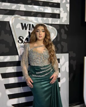 Souhila Ben Lachhab Instagram - كانت اخر حلقة من برنامج #win_with_saho نتمنى كنت خفيفه عليكم شكرا لمتابعتكم🥹❤️

Dress @la_reine_de_luxe19 & @neggafa_de_luxe ✨

Makeup @mkp_sister_goals ✨

Hair @salon_beautedujour ✨

Accessories @diamond__luxury__ ✨

#souhilabenlachhab #algeria #سهيلة_بن_لشهب #الجزائر