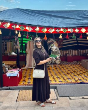Souhila Mallem Instagram - A beacon of Qatari culture and history long associated
with nobility and wealth, the falcon is known for its
strong hunting ability and sharp vision.
🇶🇦✨🦅

من المعروف أن الصقر يمثل جزء هام من الثقافة والتاريخ القطري، ويرتبط من فترة طويلة بالنبل و الثروة، لقدرته القوية على الصيد والرؤية الحادة.
🇶🇦✨🦅

#SouhilaMallem #qatar2022