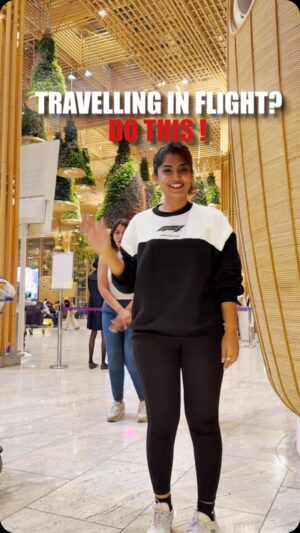 Sumaiya Naaz Instagram - Name the influencer in my video 😅 Long flight ahead? Stretch it out! Repeat 4-5 times, hold for 30 sec, and teach your travel buddies too! #TravelTips