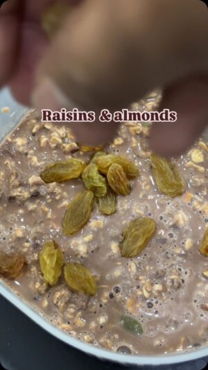 Sumaiya Naaz Instagram - Struggling with delayed periods? Try this simple muesli & oats recipe 4-5 times a week, stay consistent with your workouts, and let your hormones balance naturally! ✨ #ad @thedrchoice 
This combo helps regulate cycles, reduce cramps, and boost overall wellness.

If you’d like to purchase it, you can use my code DCFITSIO! @thedrchoice 

#PeriodHealth #FitWithFitsiomax