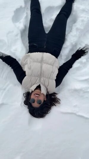 Sumaiya Naaz Instagram - Breathe Better This Winter! 🫁🔥

Cold air got you struggling? Try these 4 powerful winter breathing techniques for warmth, lung strength & relaxation!