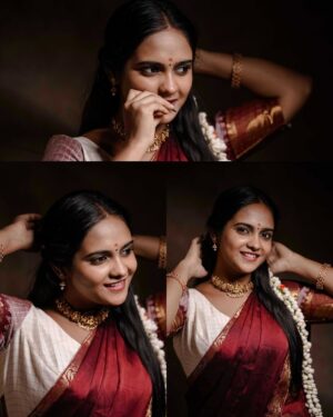 Swetha Vijay Instagram - Me as a “சமத்து பொண்ணு “❤️

Mua : @swetha.officiall 🙈Athu naney 😜
Outfit: @_same_pinch 
Jewel: @mokshe_bridal_jewellery 
Photography: @thuruvanphotography 
Hairdo : @chanz_makeup_artist 

#vijaytv #vijatvserial #chinnamarumagal #madurai #vijaynavarathirikondattam