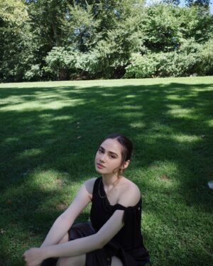 Syifa Hadju Instagram - 🍃🖤
