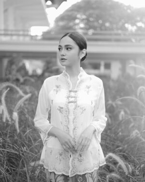 Syifa Hadju Instagram - Selamat Hari Kebaya Nasional🌸