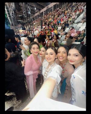 Syifa Hadju Instagram - Selamat Hari Kebaya Nasional🌸