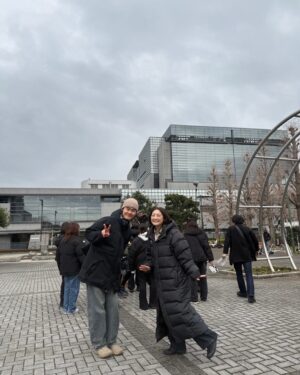 Takako Tokiwa Instagram - 「御上先生」

かっこいいドラマでした
キャストも、スタッフも、みんなみんな
だから私も考えて、悩んで、前に進んでいこうと思います

「御上先生」ありがとうございました✨

#御上先生 
#花木蓮 
#奥平大兼くんの
#芝居を見守る
#川島圭祐役
#藤本一輝 さん
#自分の出番がない日も
#毎日現場に来て勉強していた
#そうしたくなる現場
#それを大歓迎できる現場
#尊い 
#御上先生 
#ありがとう 
#堀田真由さん
#ありがとう 
#大切な娘 
#大好きな娘 
#いつも心の中心にあなたがいました
#また会えるの楽しみにしています 
#卒業