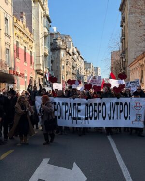 Tamara Dragičević Instagram - ❤️
Glumci uz studente! 
❤️
Zivela pozorista
❤️
@atelje212
