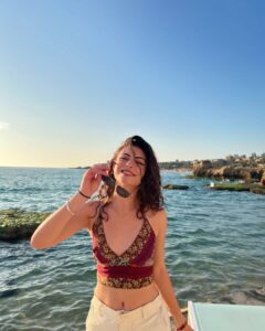 Actress Tara Abboud HD Photos and Wallpapers January 2025