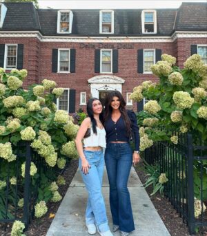 Teresa Giudice Instagram - Michigan with my porcelain doll 💙💛