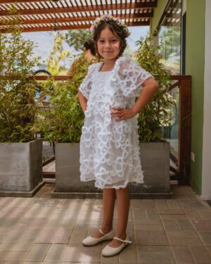 Tilsa Lozano Instagram - Te soñé durante muchos años, te cree en mi mente y gracias al amor de Dios te cree también en mi vientre 🩷🙏 eres una niña dulce, buena inteligente, amorosa, solidaria y podría seguir mencionando todas tus virtudes niña mía ⭐️ acá estoy para ti mi vida hasta mi último respiro siempre mamá estará orgullosa de ti muñeca mía 💖 nunca te olvides que mi amor es incondicional! Gracias por elegirme como tu mamá hace 9 años atrás 🎂 💋