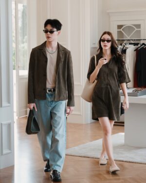 Tipnaree Weerawatnodom Instagram - Effortless style for a new season. Discover the #COSSS25 collection.

@cosstores
#COSThailand
