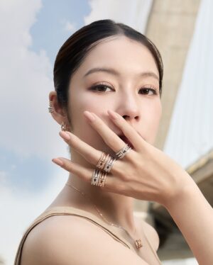 Tipnaree Weerawatnodom Instagram - Radiate confidence with Force 10 Rise on every daring journey. 🎇 

@fredjewelry #FREDParis #Force10Rise