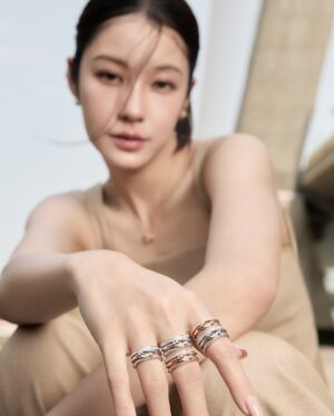 Tipnaree Weerawatnodom Instagram - Radiate confidence with Force 10 Rise on every daring journey. 🎇 

@fredjewelry #FREDParis #Force10Rise