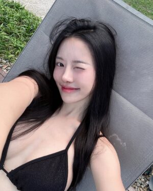 Tsai Jui-hsueh Instagram - 期待夏天，你們也是嗎？☀️