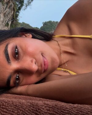 Vaishnavi Andhale Instagram - Island dump ☀️🏝️ 🌊👙🍺