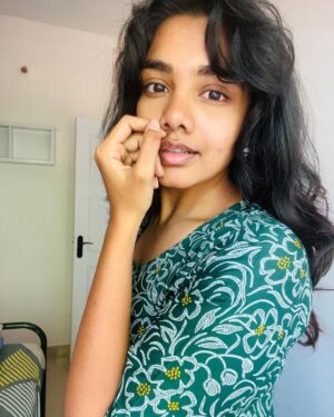 Vishnupriya Instagram - Unfiltered craziness 🌸🦋