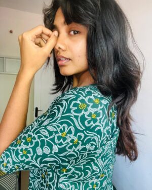 Vishnupriya Instagram - Unfiltered craziness 🌸🦋