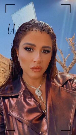 Yasmin Abdulaziz Instagram - @lazurde 🤎💎