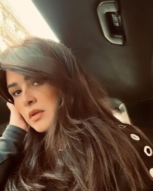 Yasmin Abdulaziz Instagram - 🖤🖤