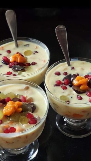 Yasmin Said Instagram - Fruit custard, You can have this for iftar or chill it in the fridge and have it for Suhoor😁 Enjoy when you try it!

Produce
1 Apple, medium
1 Banana, medium ripe
1/2 Mango, large ripe
1/2 Watermelon 
Grapes

Condiments
3 tbsp Custard powder

Baking & Spices
4 tbsp Sugar

Dairy
2 3/4 cups Milk

#saum #ramadankareem #food #ramadan #saummaqbul #iftar #foodphotography #ramadanmubarak #fruits #fruitsalad #fruitcustard🍑🍅🍓🍒🍎🍍 #fruitcusturd😋😋🍨💓 #fruitcustard