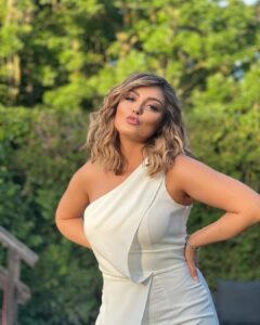 Yasmine Ammari Most Liked Photos and Posts