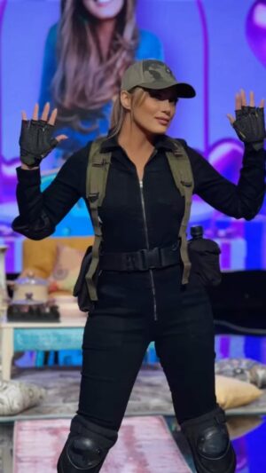 Yasmine Ammari Instagram - @echourouktv.officiel  rdv demain  dima rabhine  a 23h 45 🪖