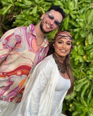 Yasmine Ammari Instagram - GHIR ENTI W ANA غير انت و انا SONN … en duo avec @djalilpalermo_off 
@tarik_hachemane @zinoukendour_officiel @stefanxredjimi