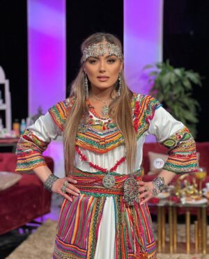 Yasmine Ammari Instagram - Saha aidekoum koul 3am wentouma bekhiir