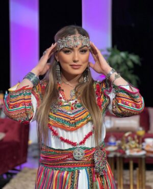 Yasmine Ammari Instagram - Saha aidekoum koul 3am wentouma bekhiir