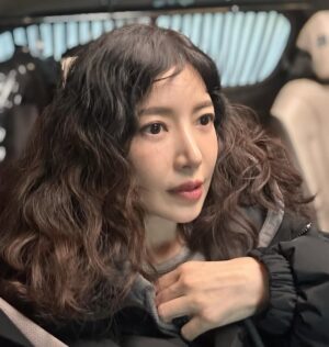 Yoon Se-a Instagram - 나두…!!

#😳