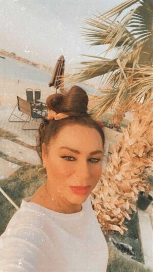 Zahrah al Kharji Instagram - أسعد الله اوقاتكم بكل خير🌸🌞