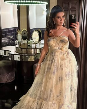 Zain Awad Instagram - ⭐️⭐️ blessed 

@weddingshopjo 
@makeupbysara.khader