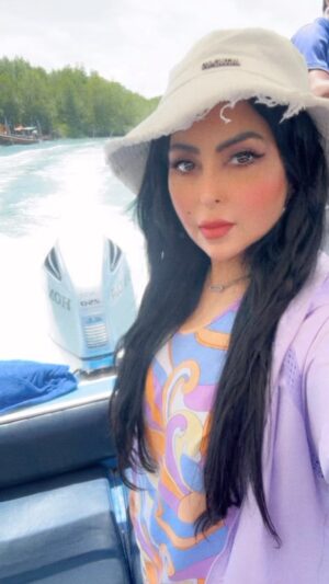 Zainab Al Askari Instagram - رحلة لجزر كرابي من اجمل الرحلات 💙#رحله#تايلند #اجواء #سفر #جزر
