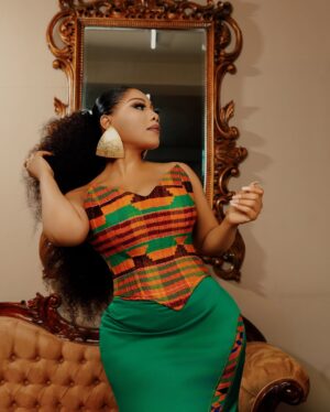 Zynnell Zuh Instagram - Still inspired by the strength, grace, and purpose of women everywhere. 💫

We dream, we build, we lead and in every space we enter, we leave a mark that’s bold and undeniable.

Ghana’s Independence and International Women’s Day reminded me of the beauty, resilience, and power woven into our stories.

May we continue to stand tall, break barriers, and shape the world.

Here’s to the women. Here’s to the freedom. Here’s to us. 🇬🇭❤️ #GHANAMONTH

#InternationalWomensDay #IWD2025 #WomenWhoInspire #WomenEmpowerment #SheLeads #CelebrateWomen #WomensDay #GirlPower

Kente Dress @zyellegant