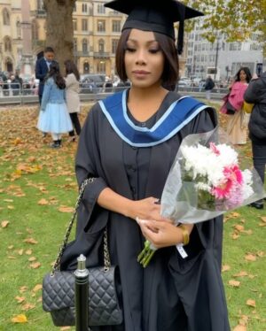 Zynnell Zuh Instagram - I mastered  it—literally. 🎓✨ From countless late nights and endless pages to missing important events and unwavering determination led to this moment. Grateful for the journey and excited for what’s next. #MasterOfLaws #LevelUp @bpp_group @bpp_uk 

Shot by @smartstudiosuk @smartweddingsuk
