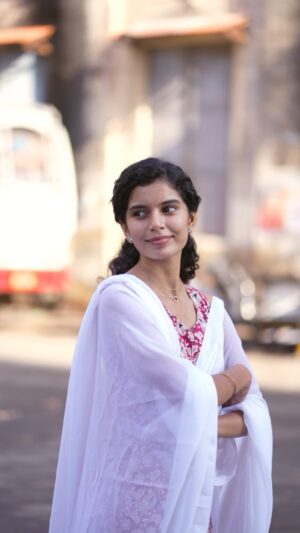 abinayaa ravichander Instagram - The girl who turned Mukund into an Amaran🤍 (Immortal)

Shot by: @low.shutters_ 
.
.
.
#reelsinstagram #reels #reelitfeelit #insta #instagood #instadaily #amaran#saipallavi #sivakarthikeyan #slomo #slomovideo #trendingreels #trend