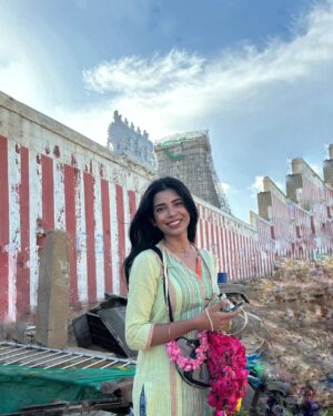 deedoll Instagram - Dussehra 2024❤️‍🔥
Can I be more happy! 
My heart feels complete 💌 universe 🧿 God 🦋 people 🫶 paws💕 everything was perfect 🤩