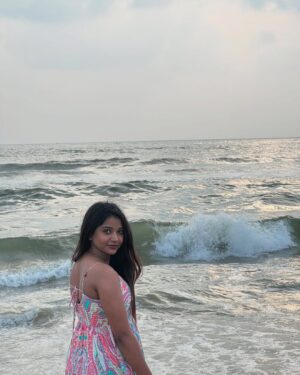 dimple udayakumar Instagram - 🌊🧚🏼‍♀️
.
.
#dimpleudayakumar #beach