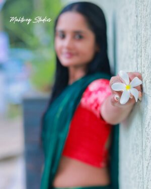 kavya amira Instagram - Photography - @mahtwog_studio_dindigul 
Model - @kavya_amira_official 
.
#Bride #candidphotography #dindigulphotography #hairstylist #modelshoot #mua #nature #outdoorphotography #photographer #studio #mahtwogstudios #wedding