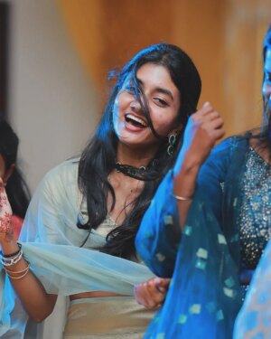 laavanya prol Instagram - From Drafttttt 
I might delete this later 🌚😂
.
.
.
#candid #fun #draft #instapost