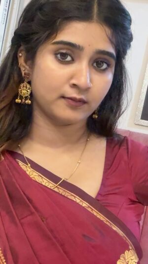 reshma reshu Instagram - ❤️👀 @reshma_reshu_22