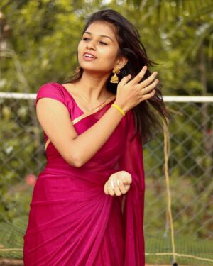 rithanya duraiswamy Instagram - Beauty in simplicity ❤️✨
.
Costume : @rithanya.fashion 
Pic 📸 : @x_.vishwa._x 
.
.
.
#photo #pictureoftheday #instagram #instaphoto #instafashion #photoshoot #photographer #model #poster #pose #smile #polishgirl #white #home #shooting #shoot #saree #background #love #lifestyle #perfect #modeling #portrait #photooftheday #picture #photography #photojournalism #portraitphotography #instadaily #costume