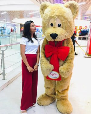 rithanya duraiswamy Instagram - A bedroom without a Teddy is like a face without a smile 🧸❤️✨.
.
.

#photo #pictureoftheday #instagram #instaphoto #instafashion #photoshoot #photographer #model #poster #pose #smile #rithanyaduraiswamy #red #creators #shooting #shoot #blue #background #love #lifestyle #perfect #modeling #portrait #photooftheday #picture #photography #photojournalism #portraitphotography #instadaily #costume