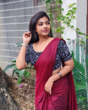 swetha kumar Instagram - Happy International Womens day🖤🦋✨ here we have some compilation my pics😍⚡Women will continue to shine, inspire, and break barriers #womensday #wishes #dofollow @swethakumar_off 

#trending #picoftheday #compilation #instagram #threads #swethakumar_off