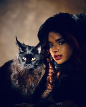 veena jessi Instagram - HALF GODDESS HALF DEVIL 🐈‍⬛ 

With my son PANTHER 🖤

Shot by @pix_depth_photography 

#fashionshoot #catsofinstagram #mainecoonsofinstagram #blackcat #feline #catlady #catwomen #catstagram #fashionblogger #styleblogger #trending #explorepage